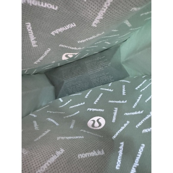 New Lululemon Limited Edition Reusable Shopping Bag Green Small - Picture 3 of 6